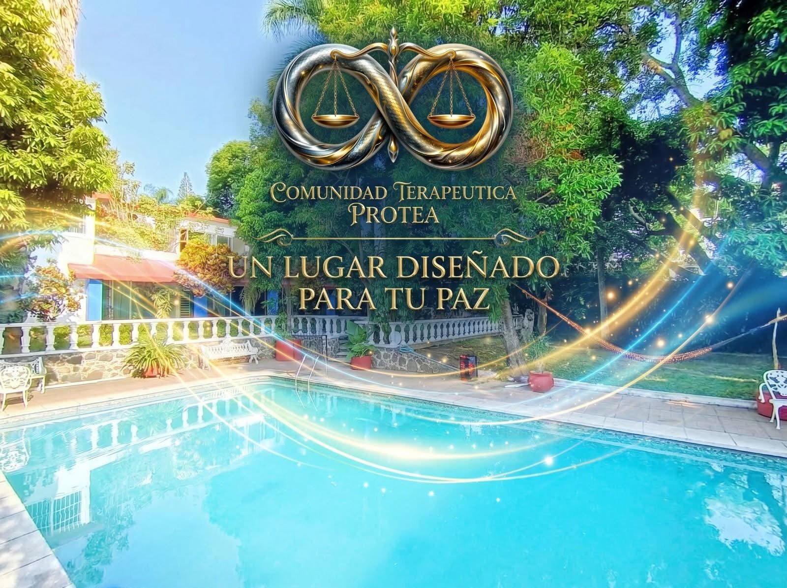 Instalaciones exteriores con alberca de Comunidad Terapéutica Protea